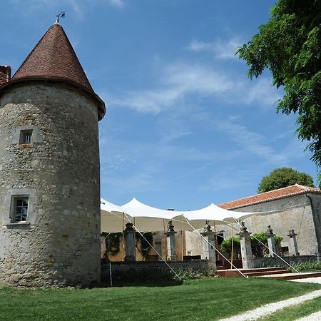 Chateau De Lerse Bed and Breakfast Perignac  Exteriör bild