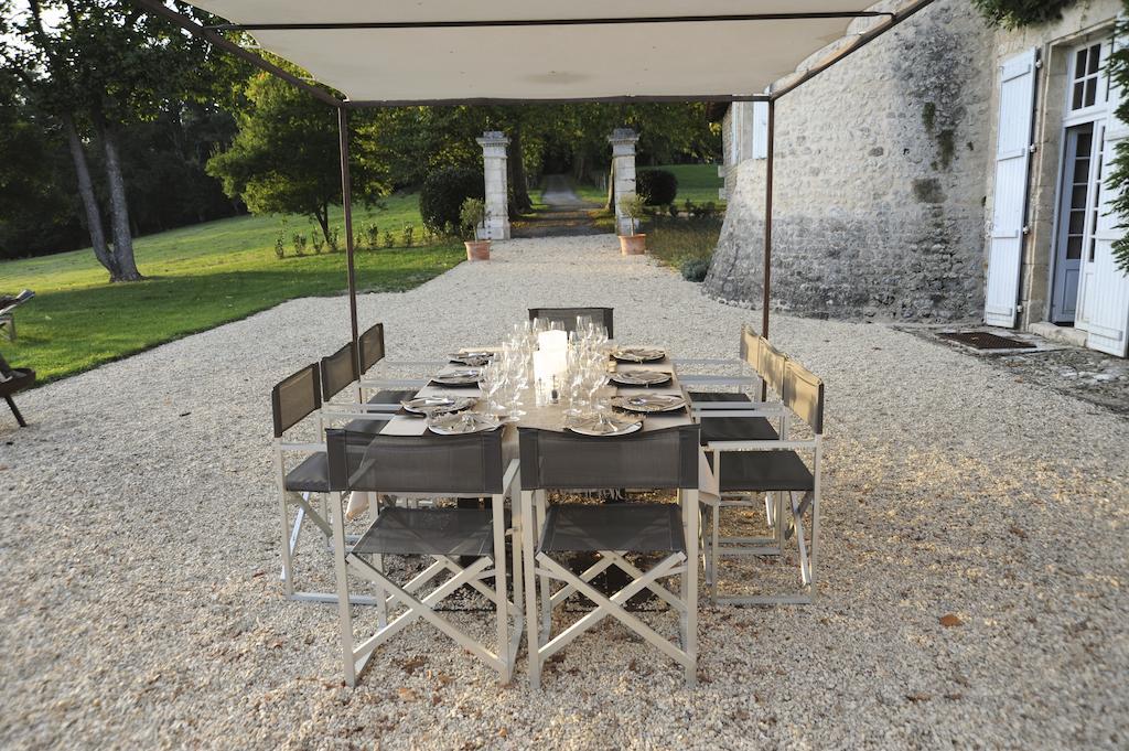Chateau De Lerse Bed and Breakfast Perignac  Exteriör bild