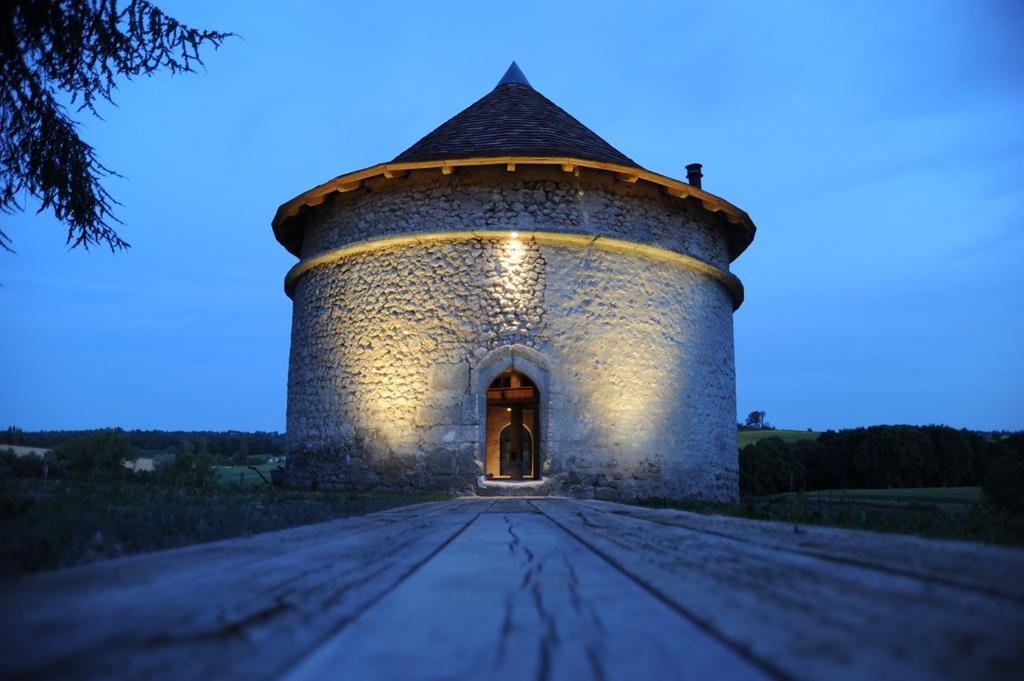 Chateau De Lerse Bed and Breakfast Perignac  Rum bild